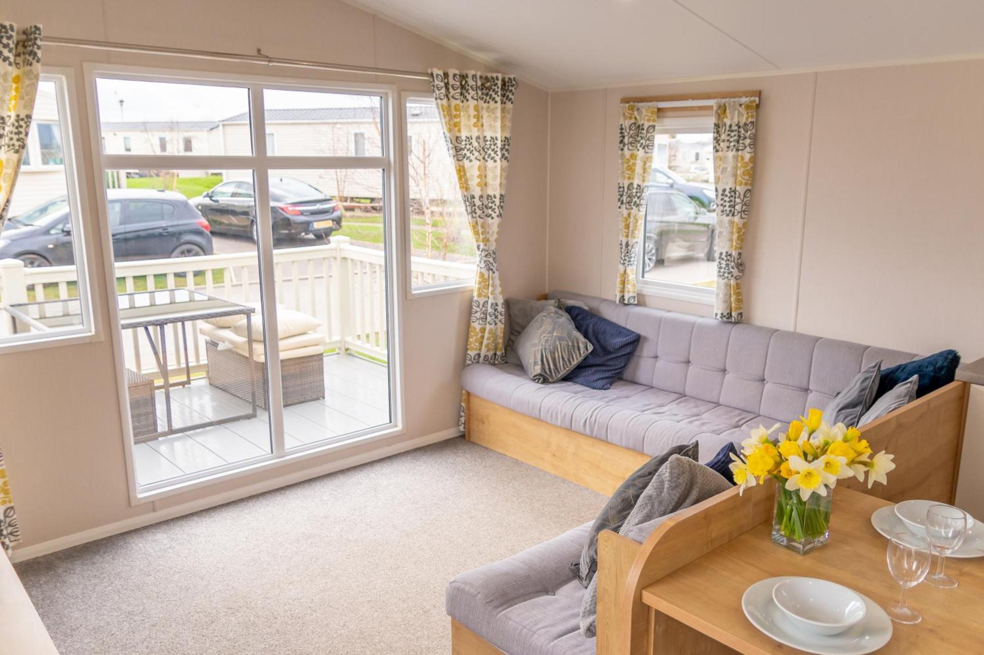 64 Lancaster The Lazy Willow 3 Bedroom Hot Tub Caravan Tattershall Lakes Eksteriør bilde